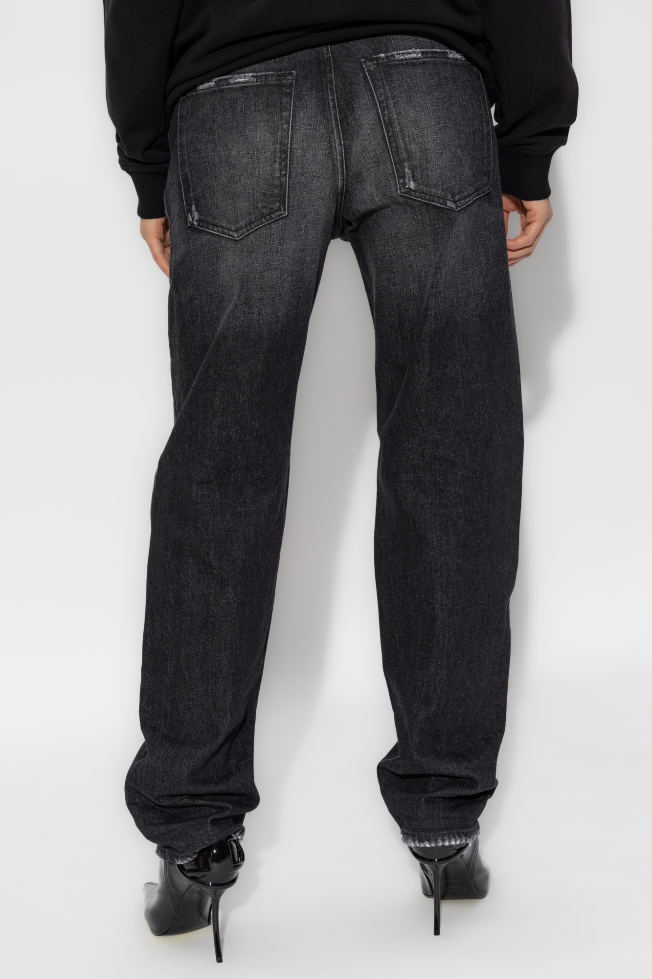 【送料関税込み】Diesel jeansy 1988 D-ARK L.32 TROUSERS Diesel Jeans '1988 D-ARK' L.32 | Women's Clothing | Vitkac